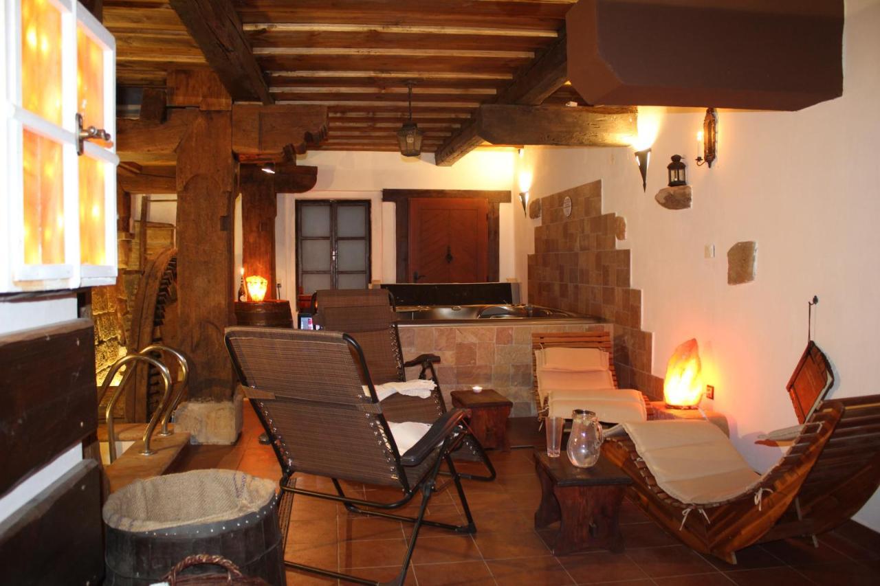 Apartmany Loucny Mlyn Kněžmost Buitenkant foto